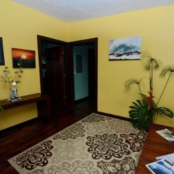 CAROUSEL-ROOMS-WITH-SHARED-BATHROOM03