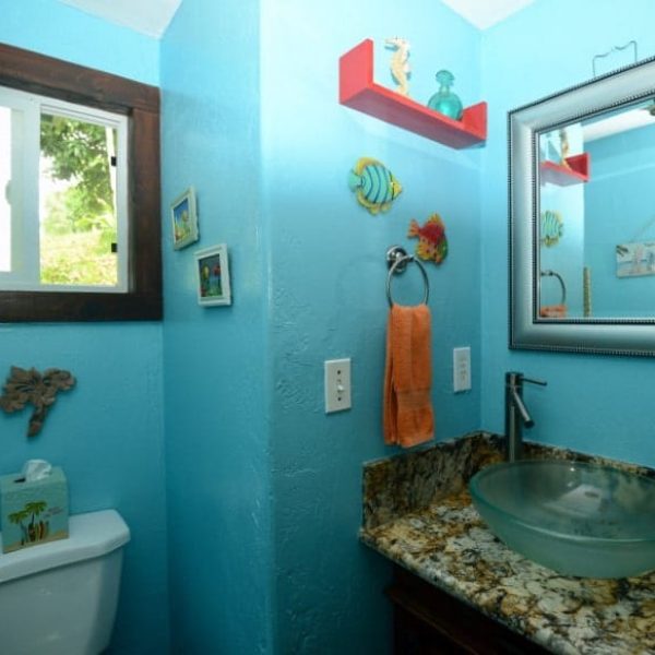 CAROUSEL-ROOMS-WITH-SHARED-BATHROOM19