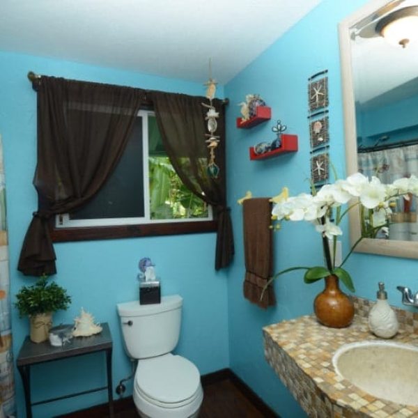 CAROUSEL-ROOMS-WITH-SHARED-BATHROOM26