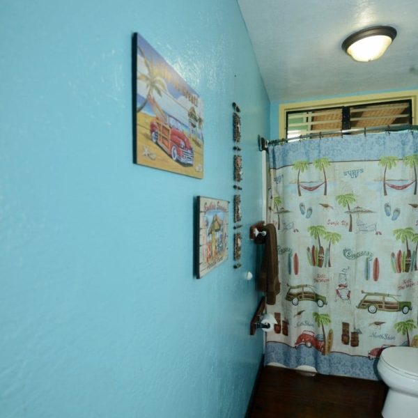 CAROUSEL-ROOMS-WITH-SHARED-BATHROOM38